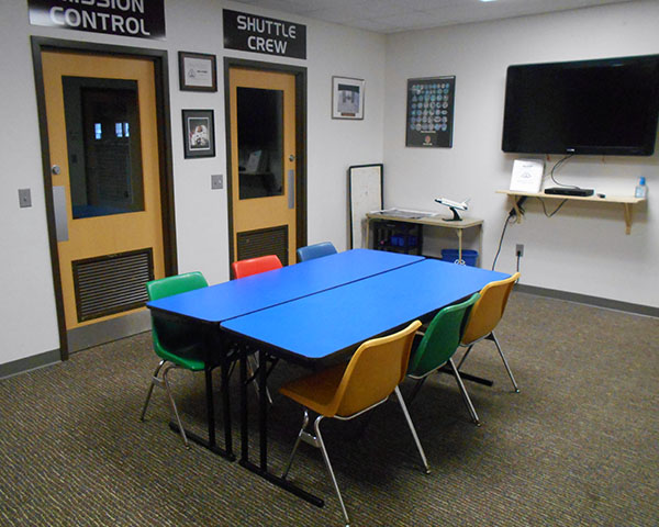 Shuttle Room - TeamBuilding Center